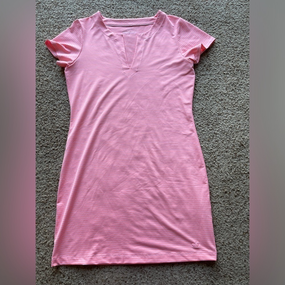 Vineyard Vines performance fabric dress size S